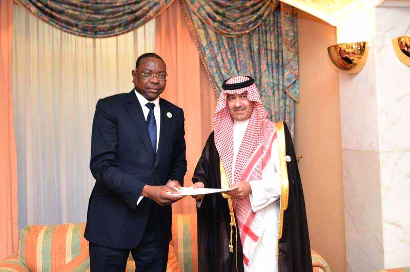 tl_files/actualite/SEm Mankeur Ndiaye Arabie Saoudite.jpg